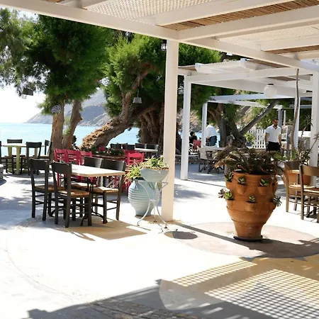 Lakki Village 3*