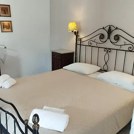 Lägenhetshotell Lakki Village Aegiali